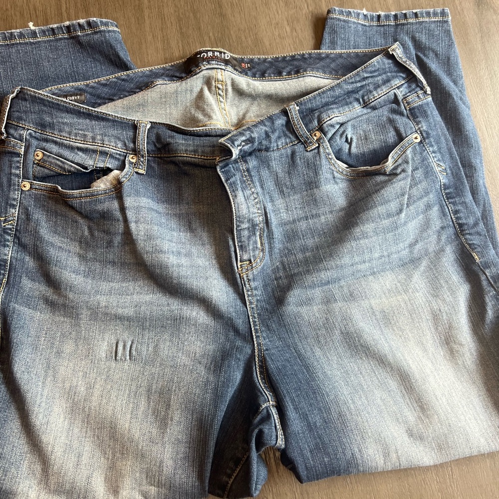 Ankle jeans